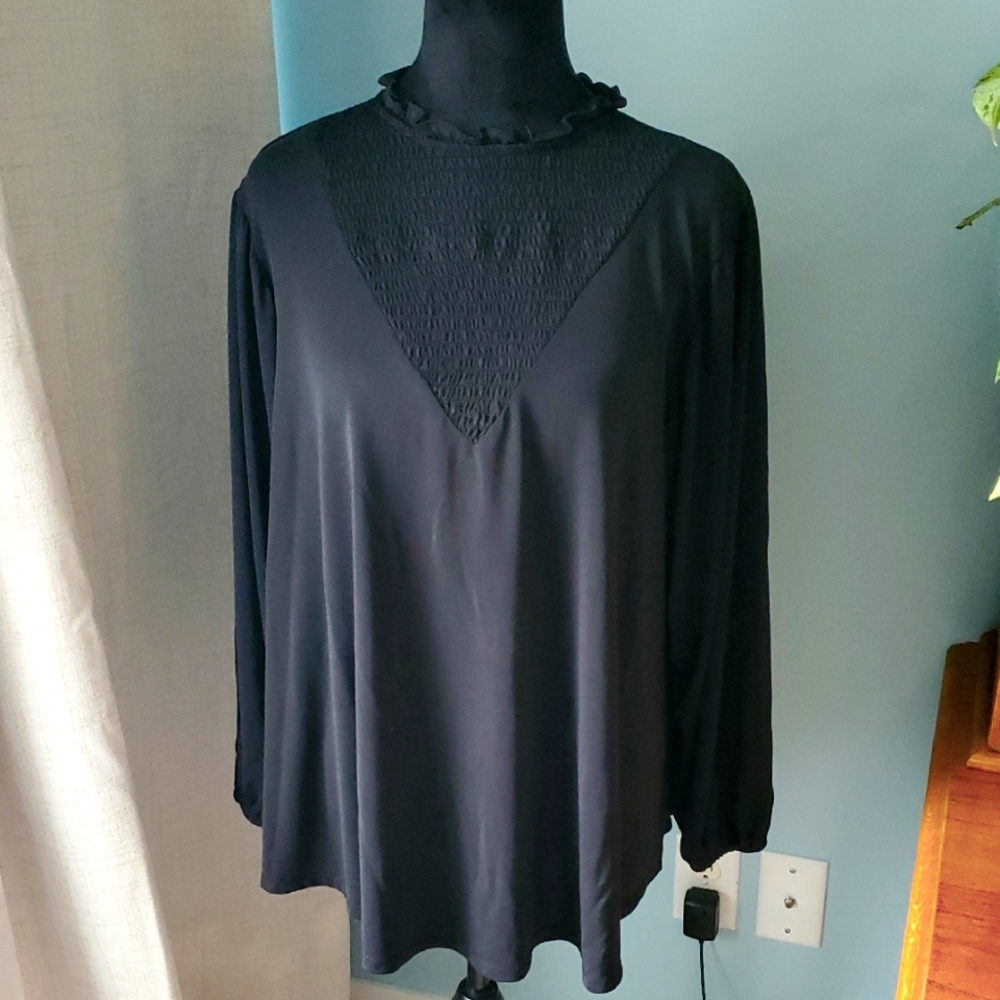 LuLaRoe Black Swing Top High Neck M